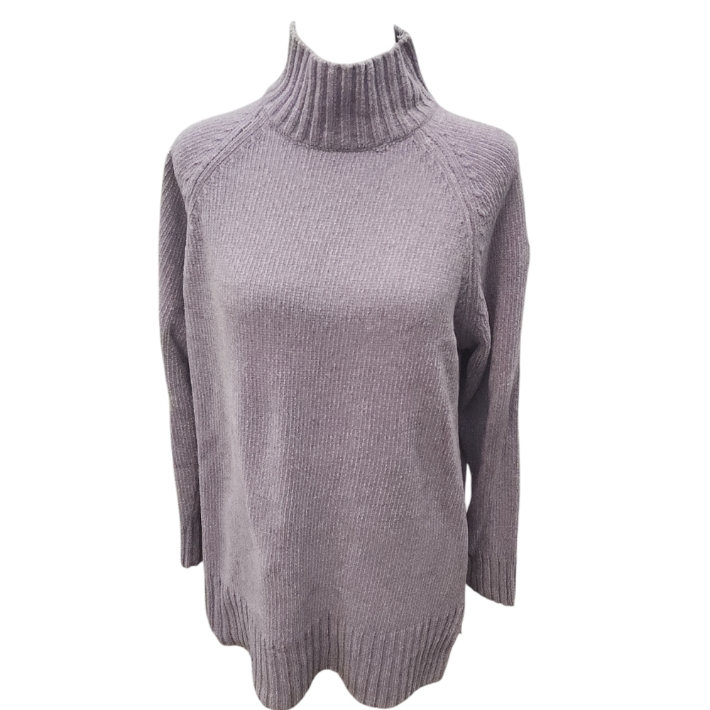Express‎ Lavender Mock Turtleneck Super Soft Sweater Size Medium
